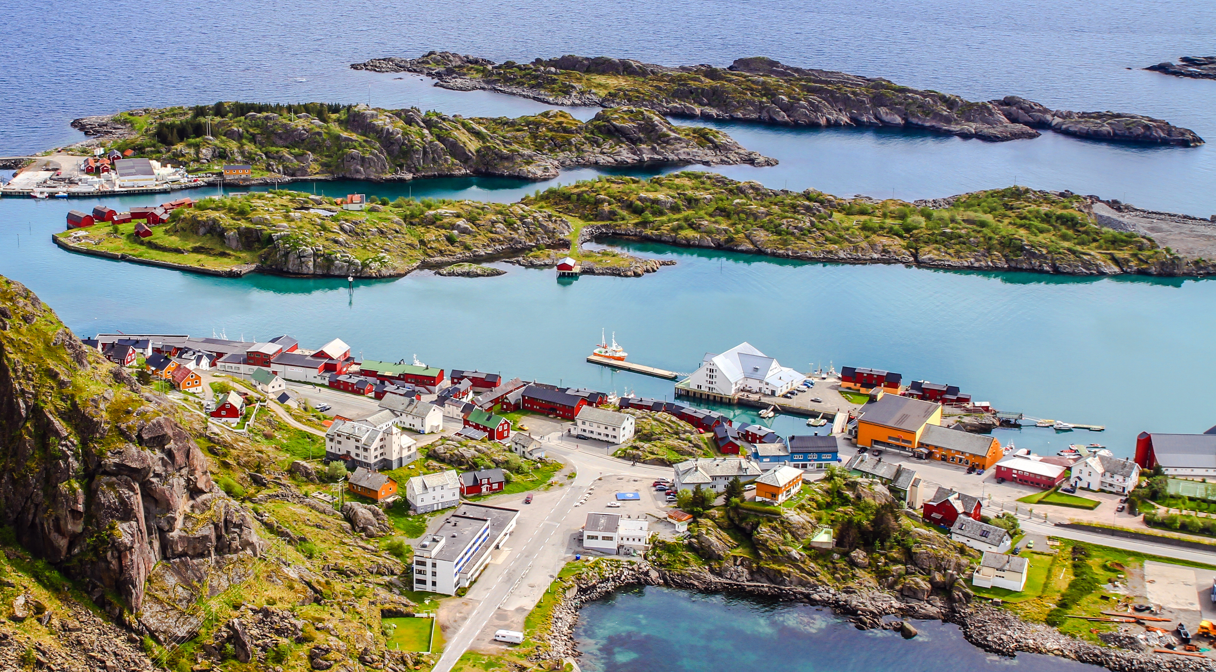 Stamsund fiskerihavn er blant havnene som får tilskudd.