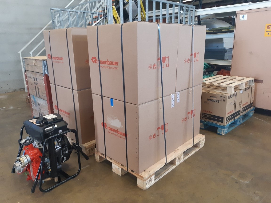 Bilde av pumperne som er klargjort for transport.