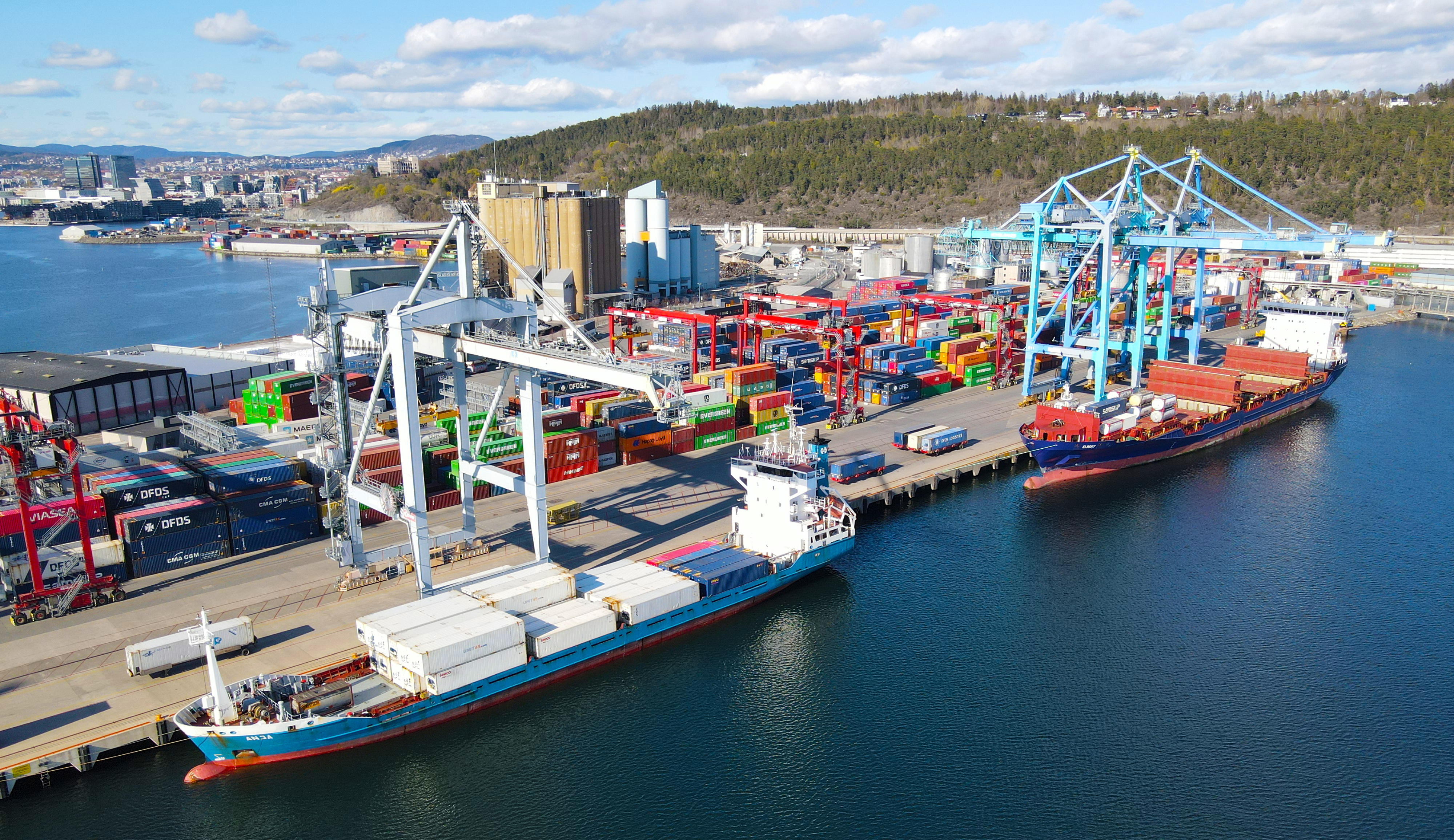 Containerhavn i Oslo. 